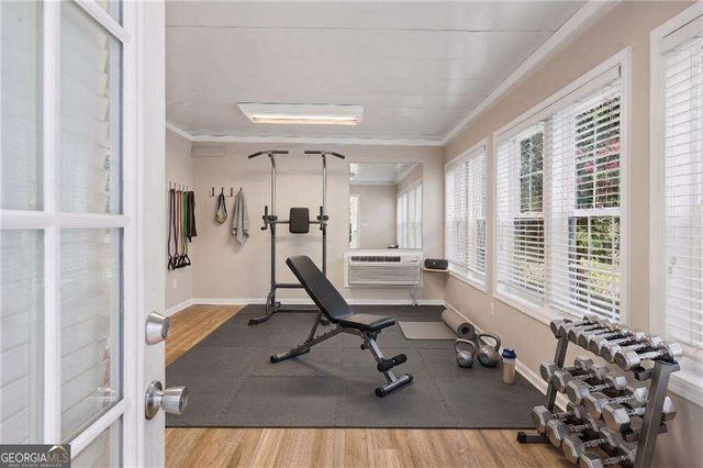 1055 Lee Circle NE, Atlanta, GA 30324