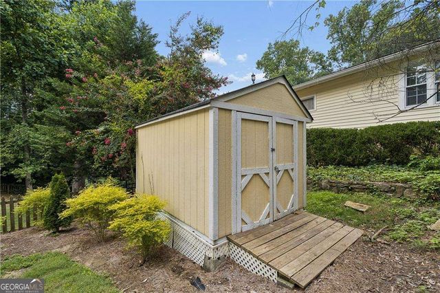 1055 Lee Circle NE, Atlanta, GA 30324