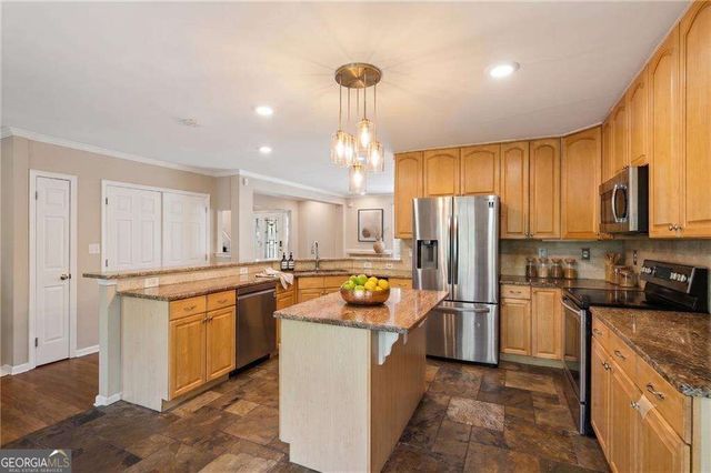 1055 Lee Circle NE, Atlanta, GA 30324