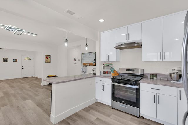 750 Collins Ave, Fresno, CA 93706