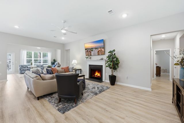 740 Bickell Ct., Surfside Beach, SC 29575