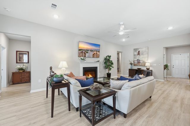 740 Bickell Ct., Surfside Beach, SC 29575