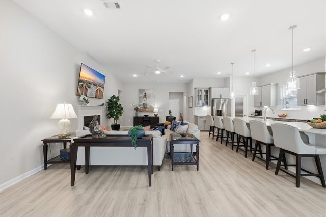 740 Bickell Ct., Surfside Beach, SC 29575