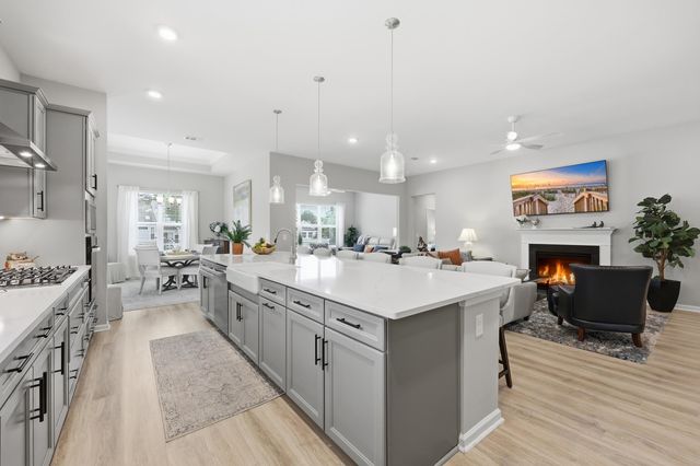 740 Bickell Ct., Surfside Beach, SC 29575