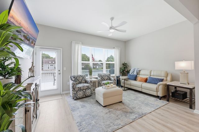 740 Bickell Ct., Surfside Beach, SC 29575