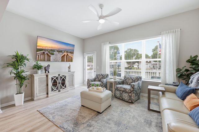 740 Bickell Ct., Surfside Beach, SC 29575