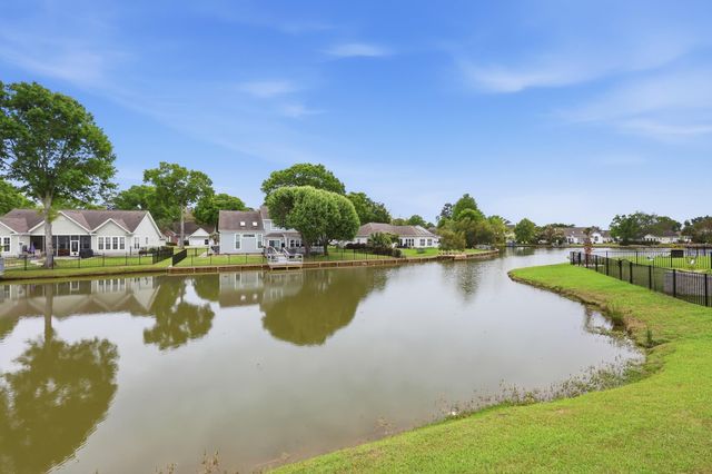 740 Bickell Ct., Surfside Beach, SC 29575