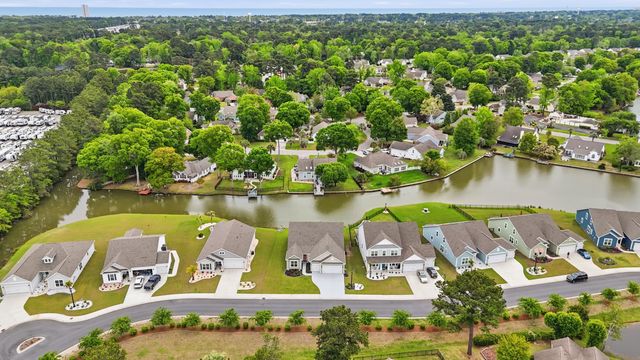 740 Bickell Ct., Surfside Beach, SC 29575