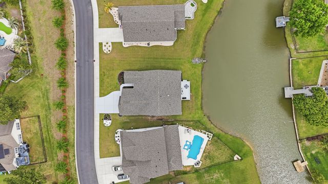 740 Bickell Ct., Surfside Beach, SC 29575