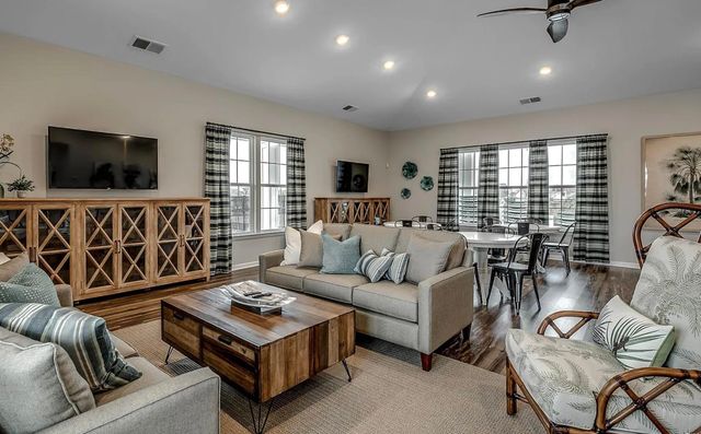 740 Bickell Ct., Surfside Beach, SC 29575