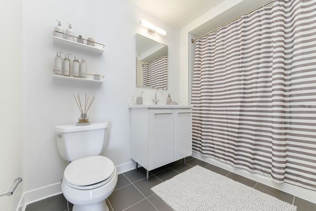 2 Earhart Street 1001, Cambridge, MA 02141