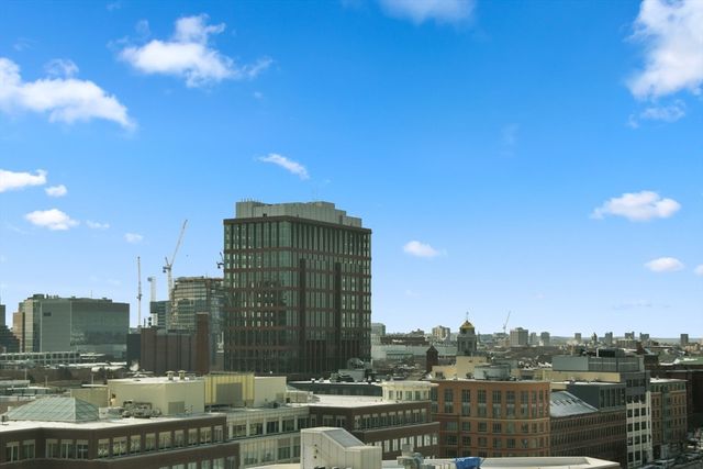 2 Earhart Street 1001, Cambridge, MA 02141