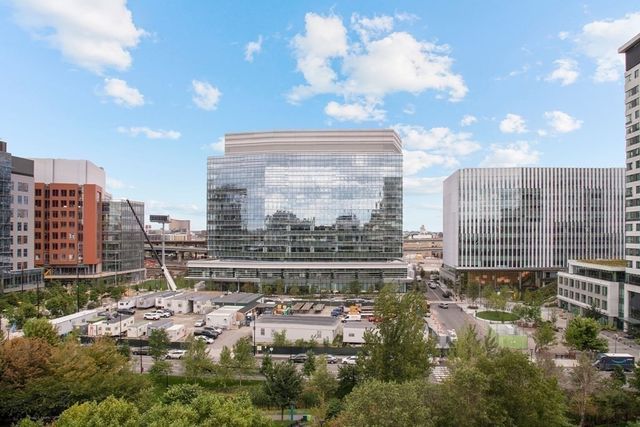 2 Earhart Street 1001, Cambridge, MA 02141