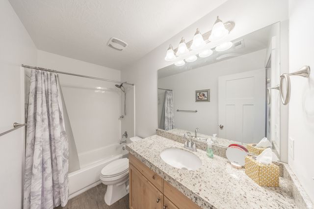 4765 E BREEZY PATCH RD, Eagle Mountain, UT 84005