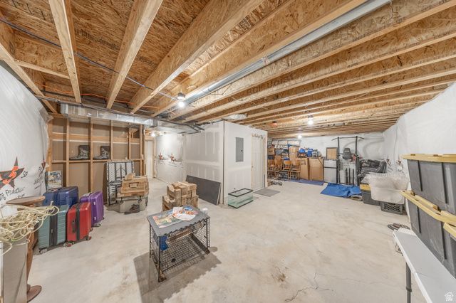 4765 E BREEZY PATCH RD, Eagle Mountain, UT 84005