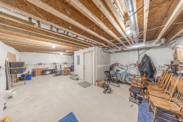 4765 E BREEZY PATCH RD, Eagle Mountain, UT 84005
