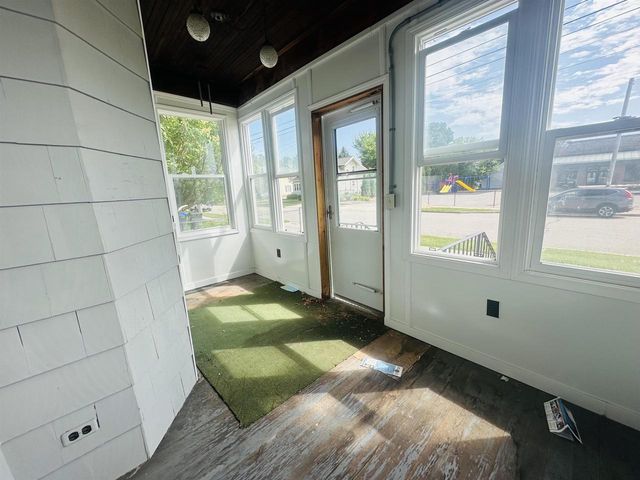 312 E FRANKLIN AVENUE, Neenah, WI 54956
