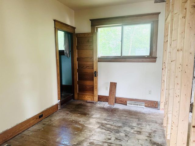 312 E FRANKLIN AVENUE, Neenah, WI 54956