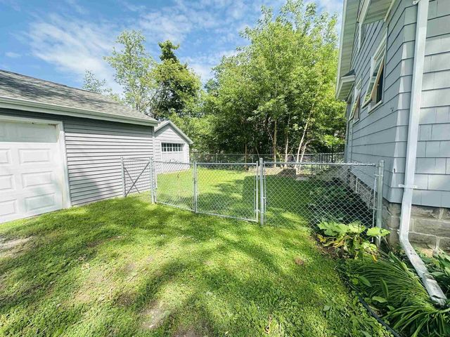 312 E FRANKLIN AVENUE, Neenah, WI 54956