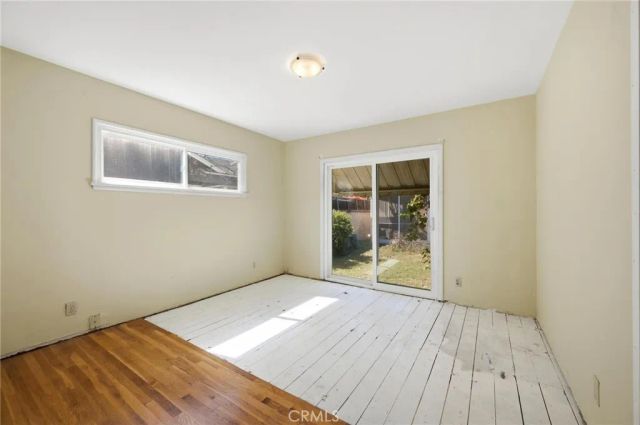 7321 Leescott Avenue, Van Nuys, CA 91406