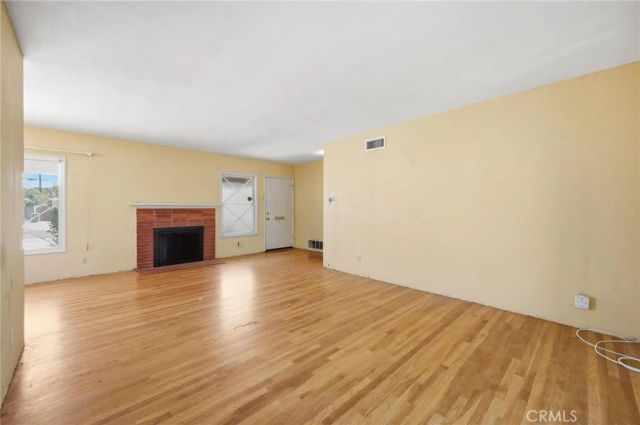 7321 Leescott Avenue, Van Nuys, CA 91406