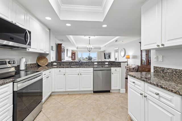 725 Gulf Shore Drive UNIT 202B, Destin, FL 32541
