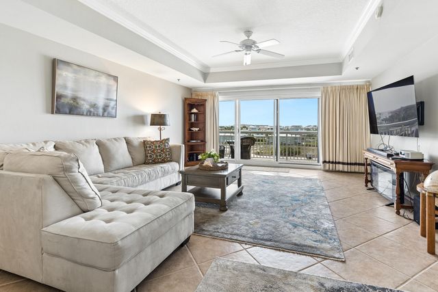 725 Gulf Shore Drive UNIT 202B, Destin, FL 32541