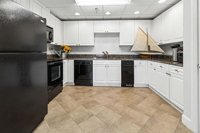 725 Gulf Shore Drive UNIT 202B, Destin, FL 32541