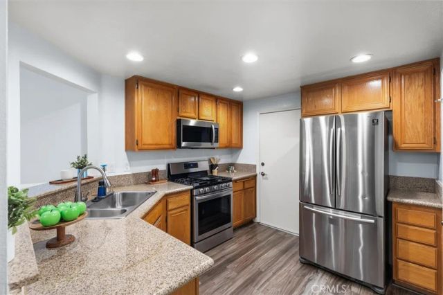 6604 Clybourn 29, Los Angeles, CA 91606