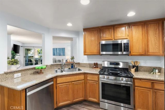 6604 Clybourn 29, Los Angeles, CA 91606