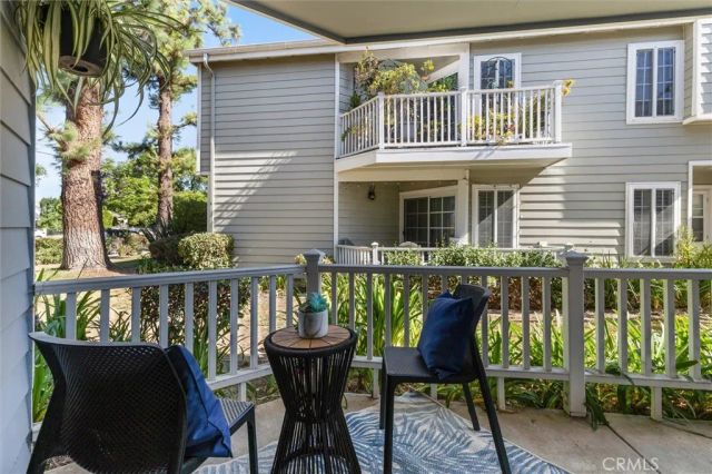 6604 Clybourn 29, Los Angeles, CA 91606