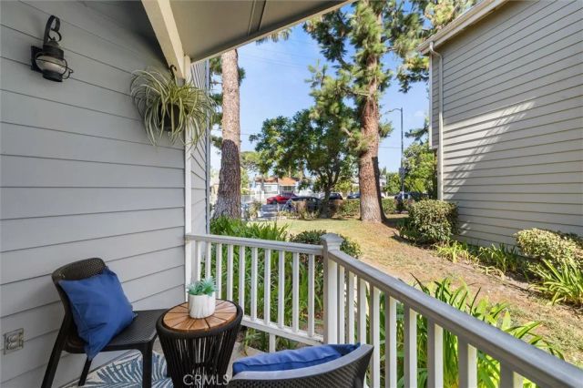 6604 Clybourn 29, Los Angeles, CA 91606