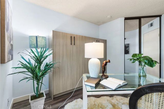 6604 Clybourn 29, Los Angeles, CA 91606
