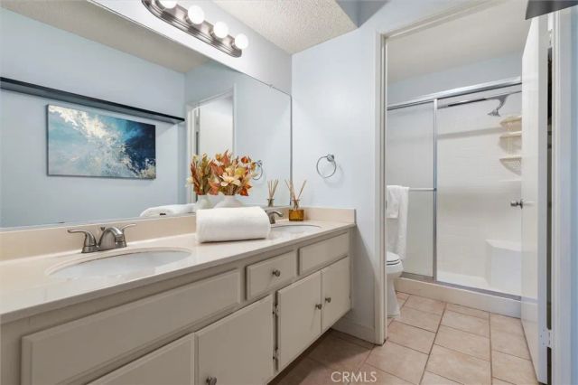 6604 Clybourn 29, Los Angeles, CA 91606