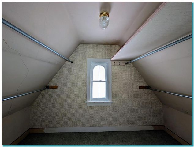 955 N 6th STREET, Manitowoc, WI 54220