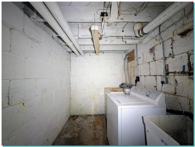 955 N 6th STREET, Manitowoc, WI 54220