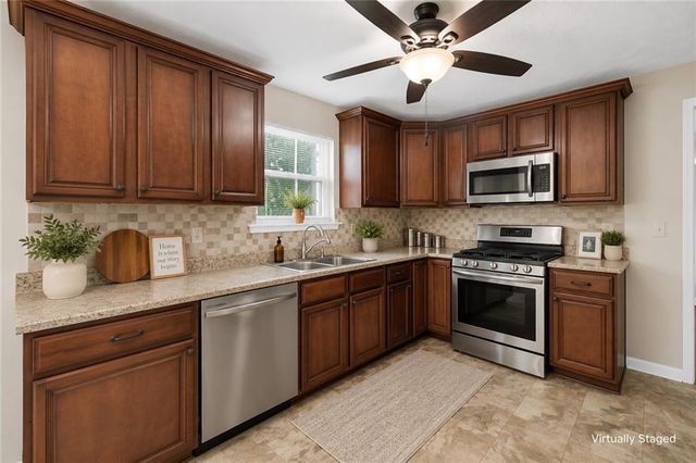 5086 N Woodbridge Trail, Stone Mountain, GA 30088