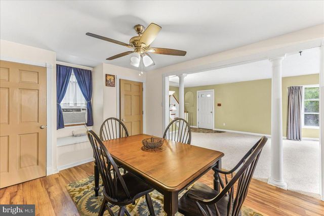 46 E KNOWLES AVE, Glenolden, PA 19036