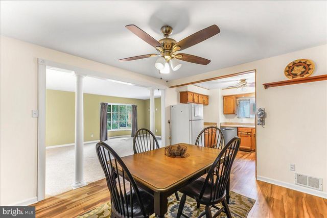 46 E KNOWLES AVE, Glenolden, PA 19036