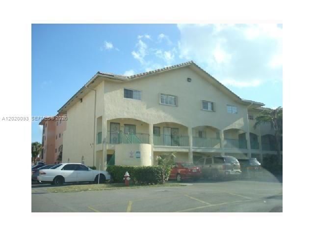 8851 NW 119th St 6201, Hialeah Gardens, FL 33018