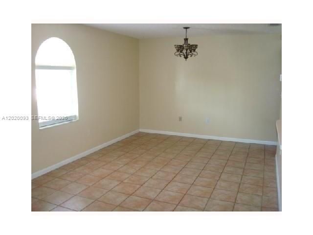 8851 NW 119th St 6201, Hialeah Gardens, FL 33018