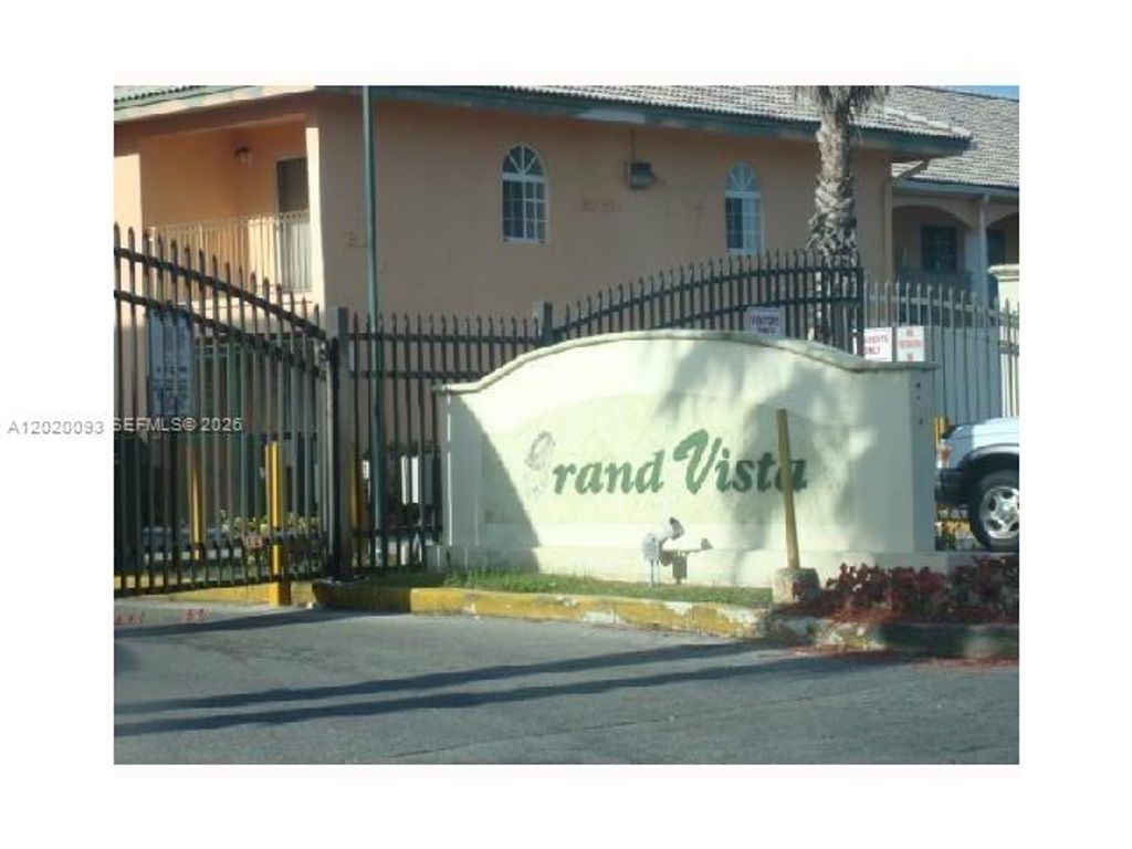 8851 NW 119th St 6201, Hialeah Gardens, FL 33018