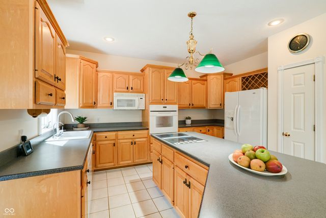 6750 Perrier Court, Indianapolis, IN 46278
