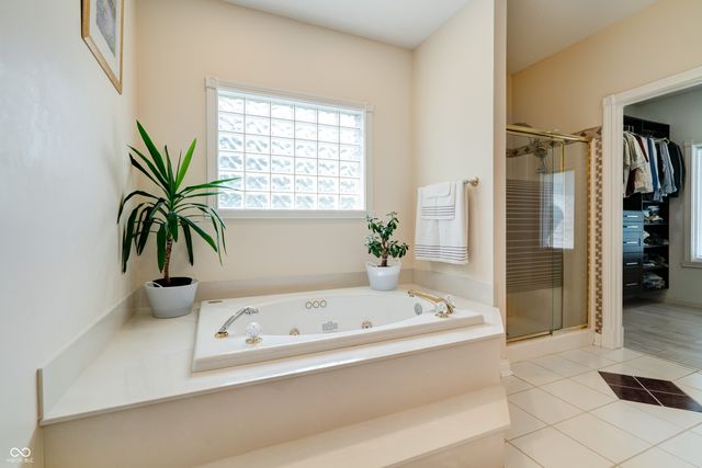 6750 Perrier Court, Indianapolis, IN 46278