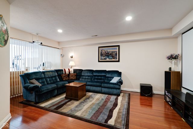 6750 Perrier Court, Indianapolis, IN 46278