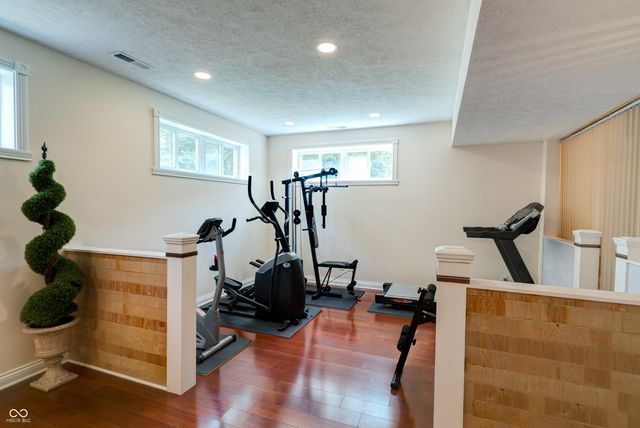 6750 Perrier Court, Indianapolis, IN 46278