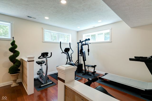 6750 Perrier Court, Indianapolis, IN 46278
