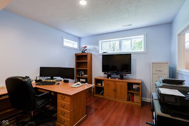 6750 Perrier Court, Indianapolis, IN 46278