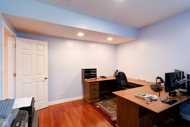 6750 Perrier Court, Indianapolis, IN 46278