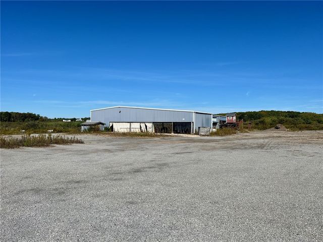 399 County Line Road, Irwin Twp, PA 16038